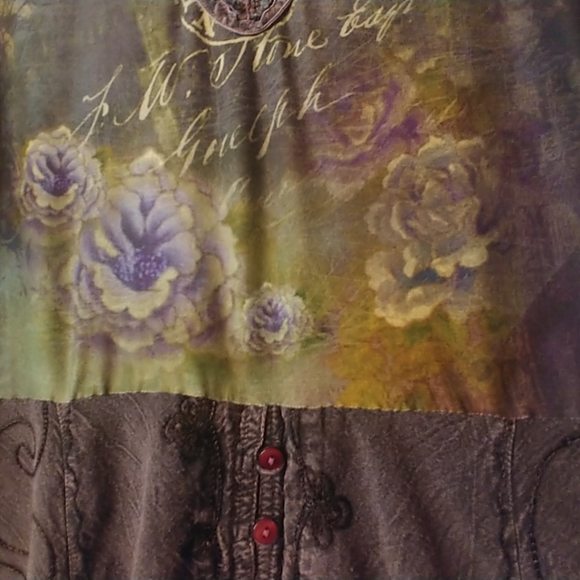 🌷Up Cycled Women's Tunic🌷 - Picture 2 of 6